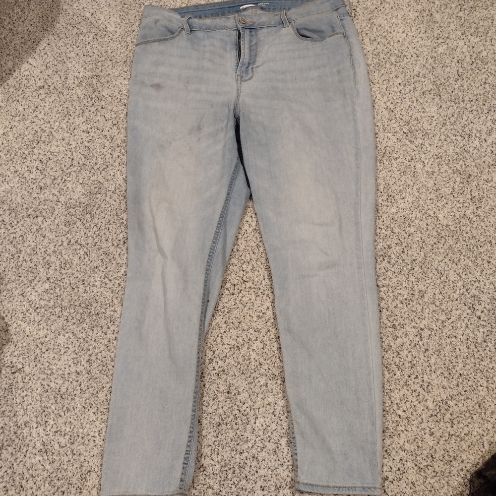 Old navy blue jeans size 14